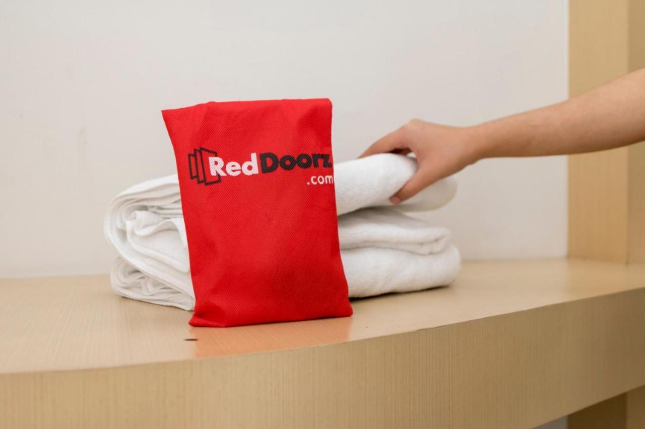 RedDoorz near Pantai Panjang Bengkulu 2 Hotel Bagian luar foto