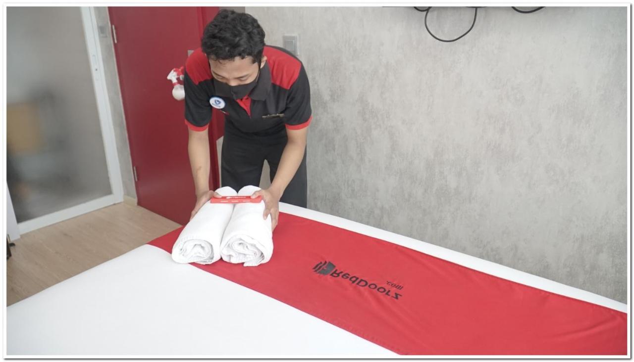 RedDoorz near Pantai Panjang Bengkulu 2 Hotel Bagian luar foto